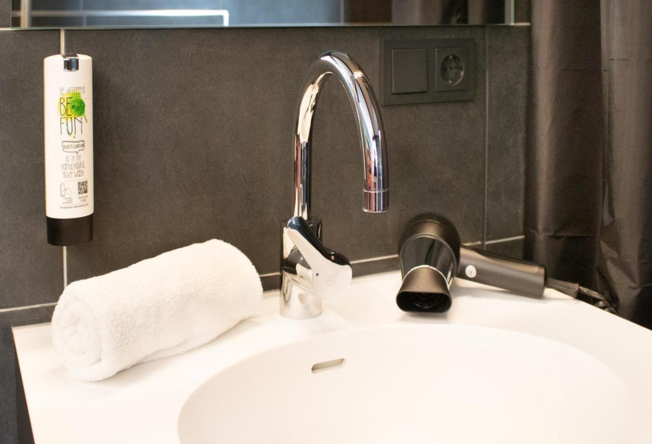 Rhe Hotel By Wmm Hotels Rheinau Eksteriør bilde